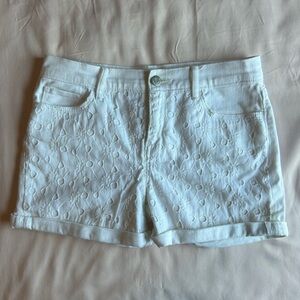 Old Navy Girls’ White Jean Shorts with Floral Embroidery – Size 12